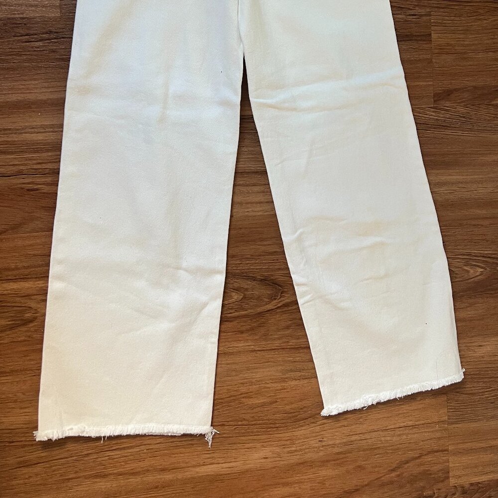 High Rise White Ripped Jeans - Picture 4 of 7